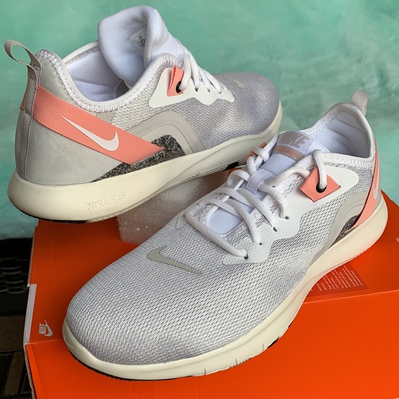 NIKE WMNS FLEX TRAINER 9 - Picture 8 of 16
